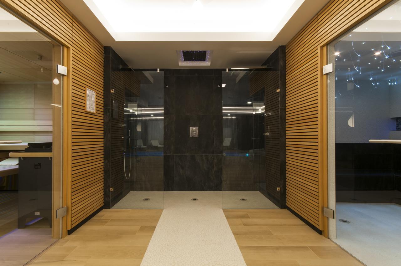 Przystan Mechelinki- Marina Del Mar Hotel ภายนอก รูปภาพ